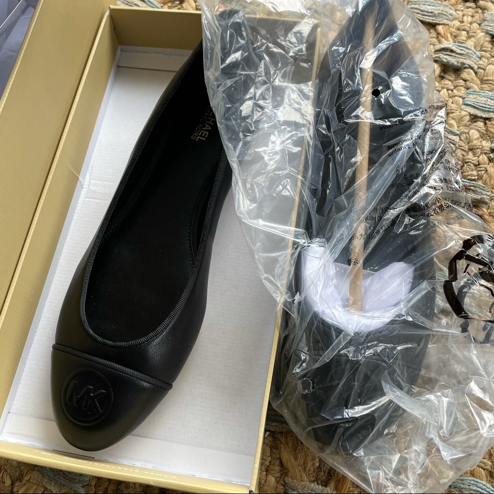 Michael Kors shoes. New in box. Black. Size 8.